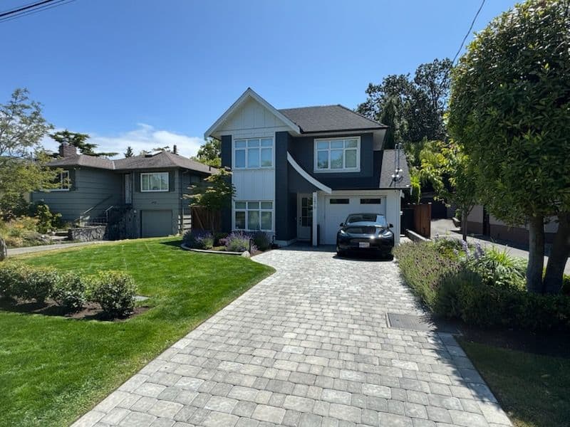 Expert Lawn Makeover by The Friendly Gardener