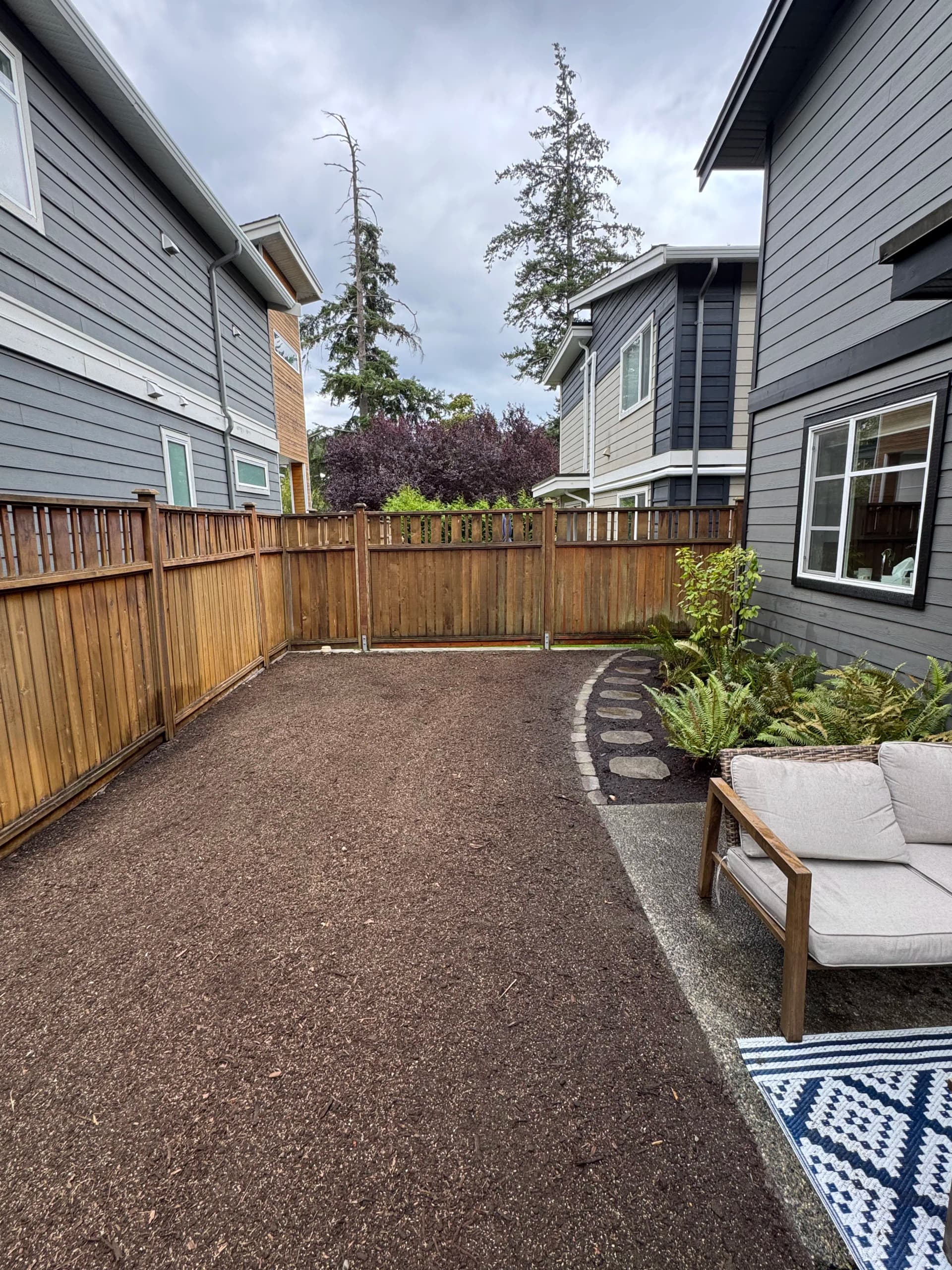 Gallery photos for Overgrown Backyard Cleaned Out and Built Fresh in One Day: Image #3