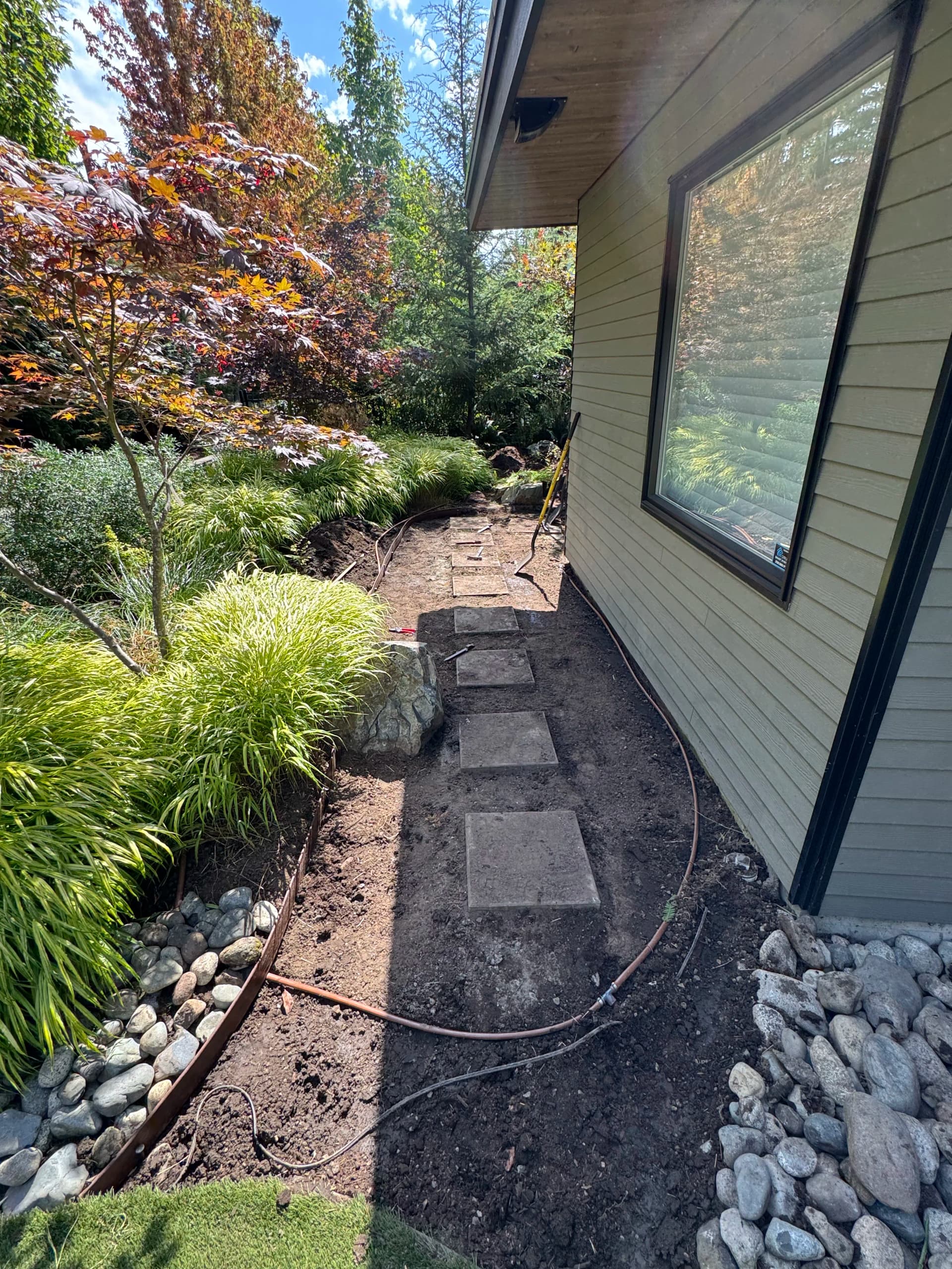 Gallery photos for Wasted Side Yard Gets a Garden Layout That Actually Works: Image #3